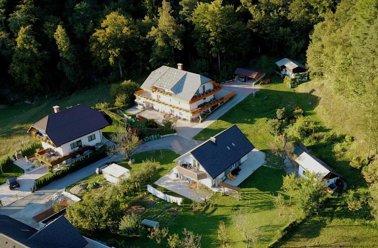 Fine Stay Apartments Zirovnica Exterior foto